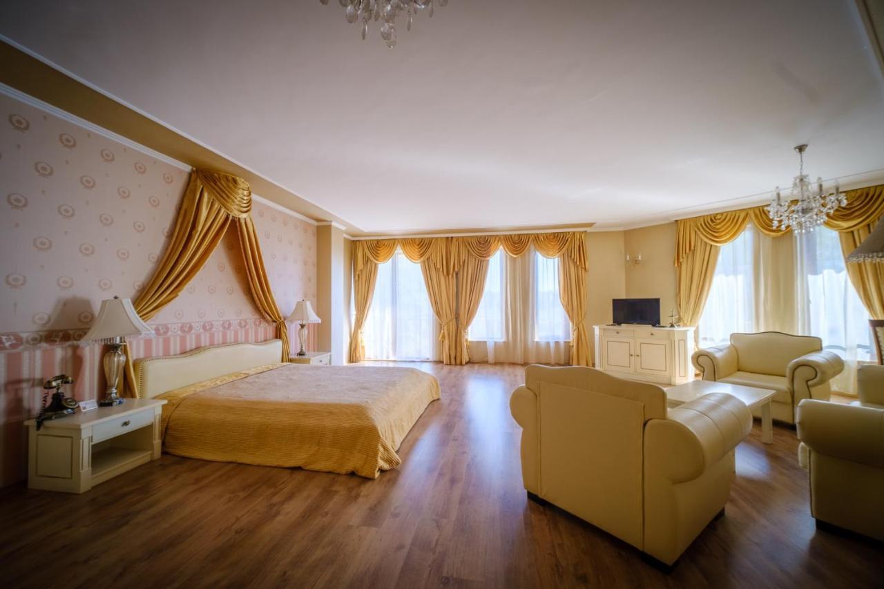 Family Hotel Classic Βάρνα Εξωτερικό φωτογραφία