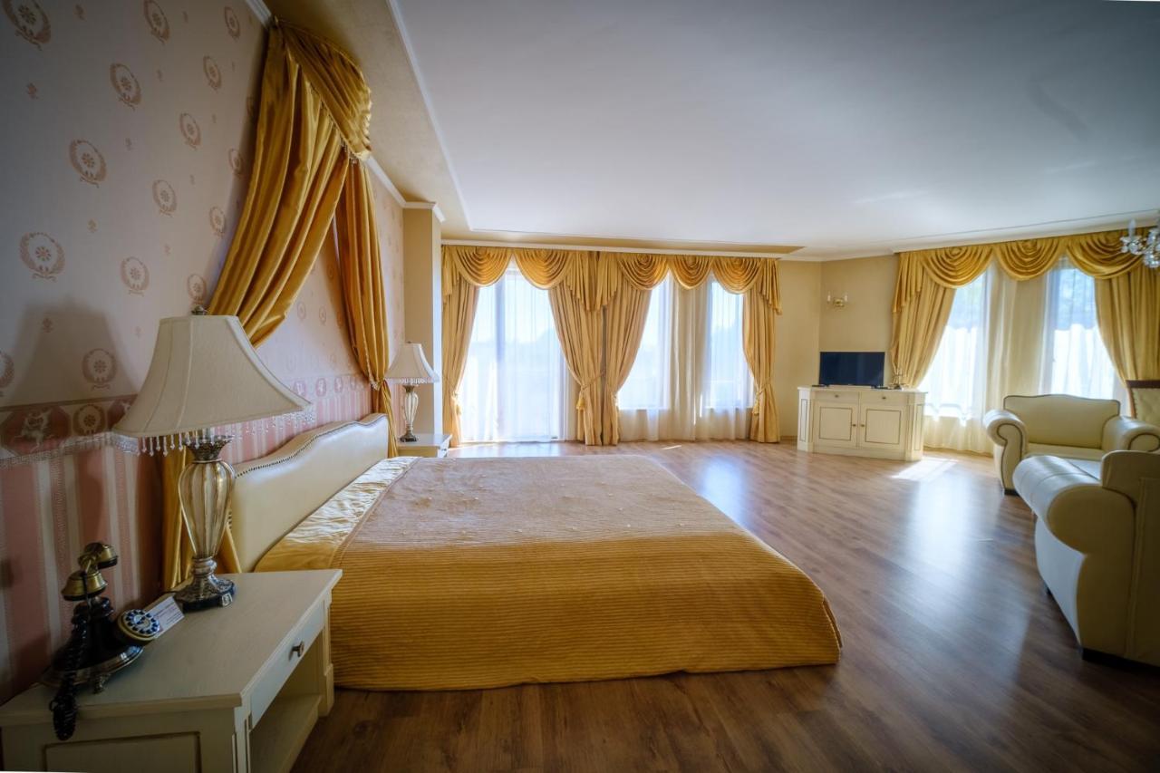Family Hotel Classic Βάρνα Εξωτερικό φωτογραφία