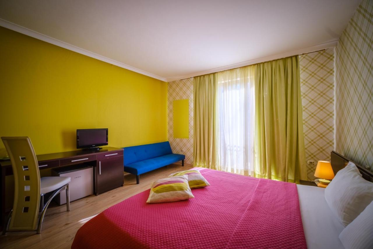 Family Hotel Classic Βάρνα Εξωτερικό φωτογραφία